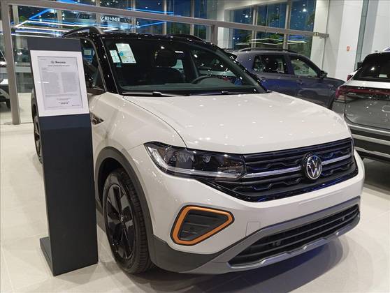VOLKSWAGEN T-CROSS 1.4 250 TSI TOTAL FLEX EXTREME AUTOMÁTICO
